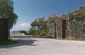 Silver Oaks Ranch Hotel Palani Junction 2*,